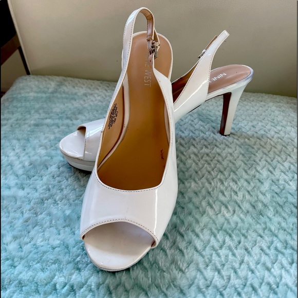 Nine West White Heels Sandals Shoes - Picture 1 of 1